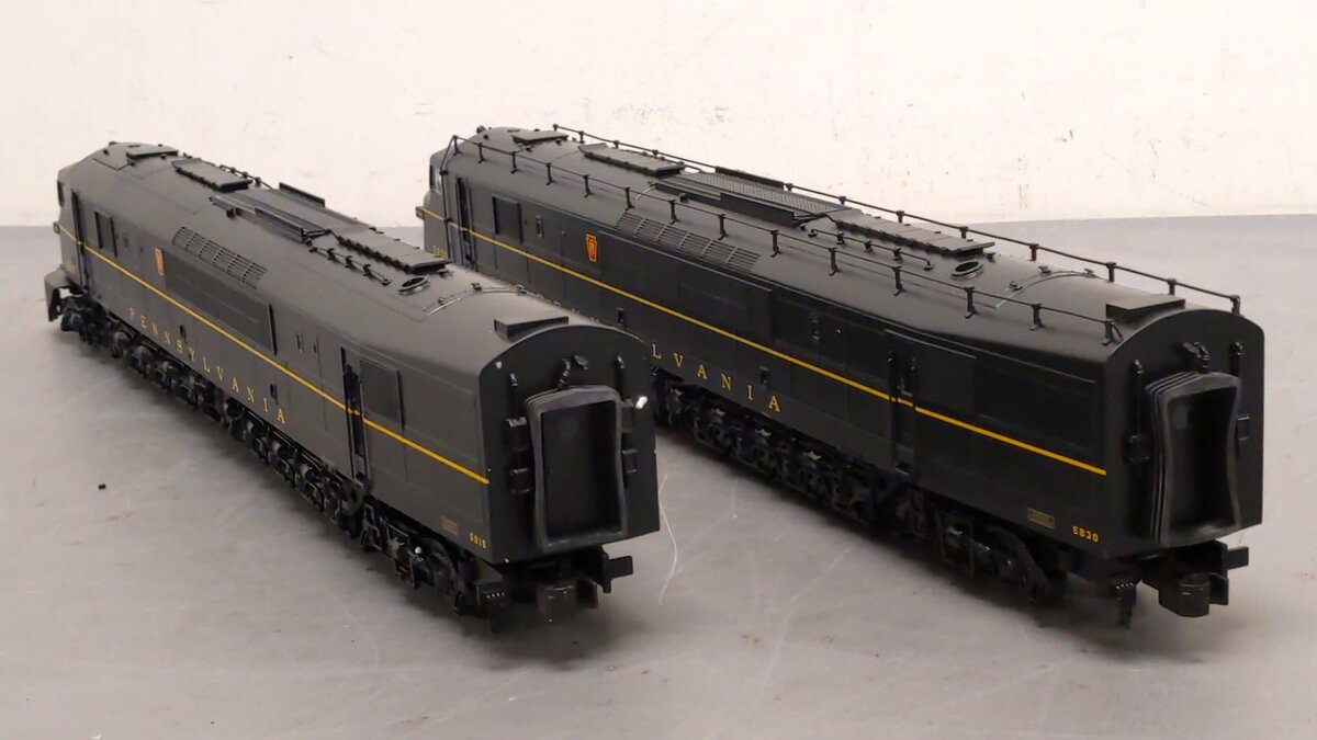 Lionel 6-34683 O VISIONLINE PRR Centipede AA Diesel Locomotive Set #5830/5818