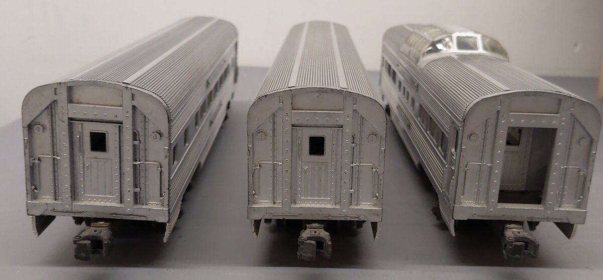 Lionel Vintage O Lionel Lines Aluminum Passenger Cars [3] VG