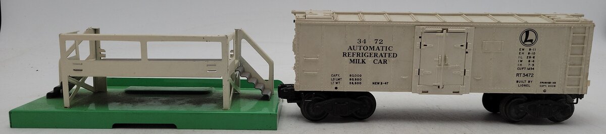 Lionel 3472 O Vintage Operating Milk Car with Platform VG/Box