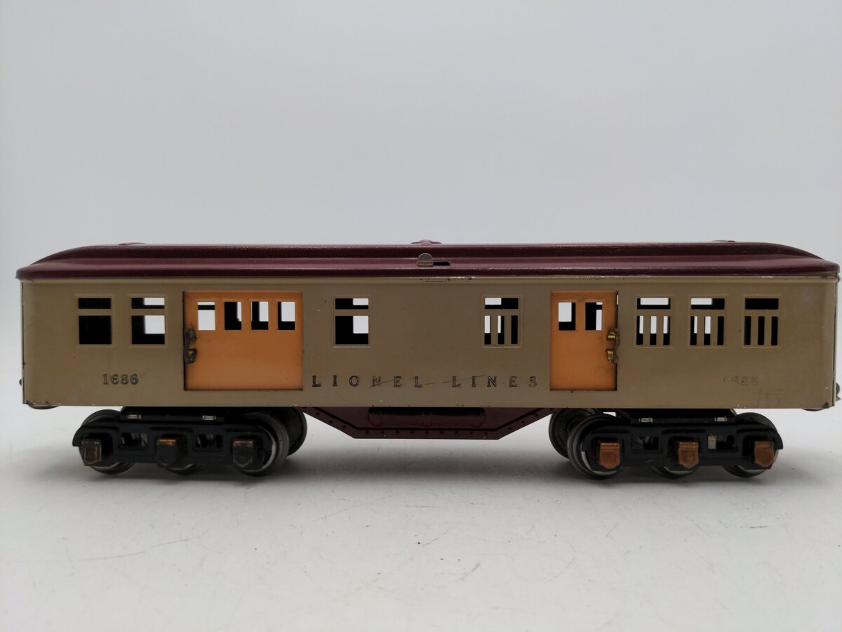 Lionel 1686 Vintage O Tinplate Baggage Car VG