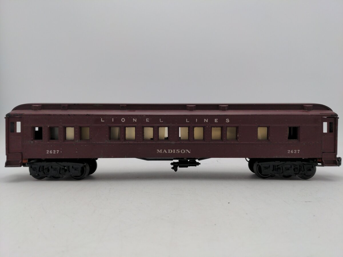 Lionel 2627 Vintage O Lionel Lines Madison Heavyweight 