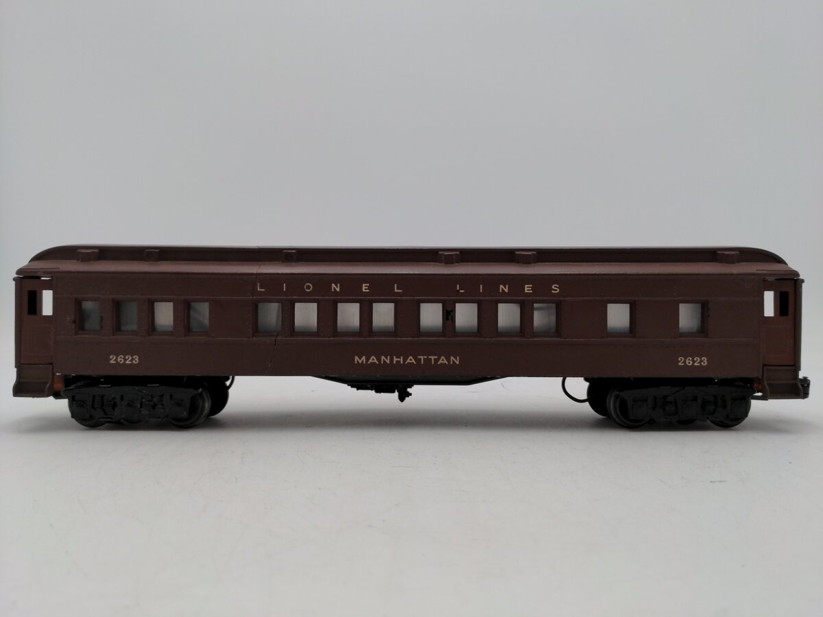 Lionel 2623 Vintage O Lionel Lines Manhattan Passenger Car VG