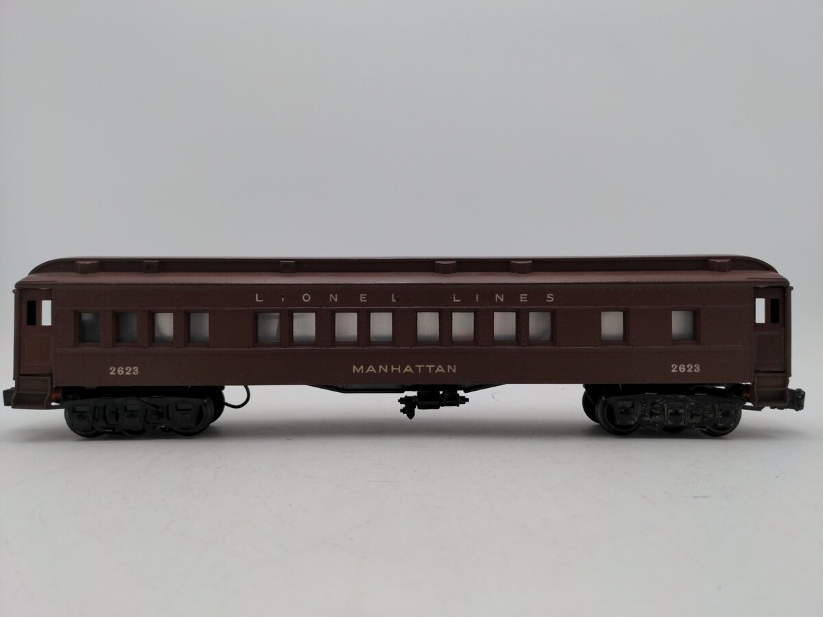 Lionel 2623 Vintage O Lionel Lines Manhattan Passenger Car VG