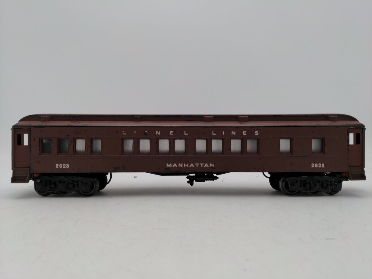 Lionel 2623 Vintage O Lionel Lines Manhattan Passenger Car VG