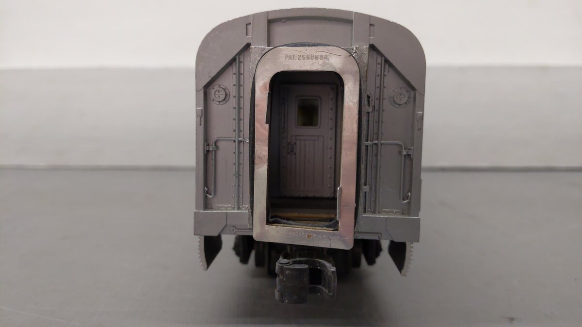 Lionel 2543 Vintage O Gauge Pennsylvania Aluminum "William Penn" Pullman Car VG/Box
