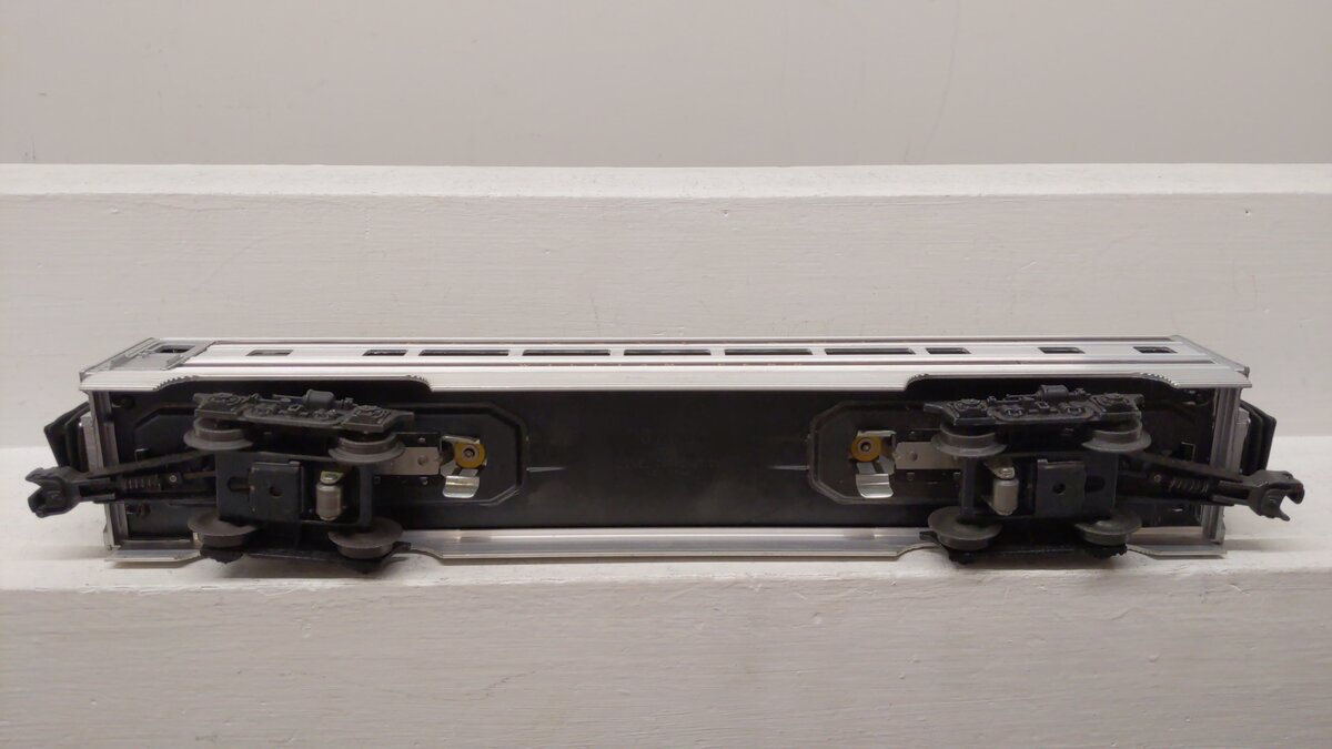 Lionel 2543 Vintage O Gauge Pennsylvania Aluminum "William Penn" Pullman Car VG/Box
