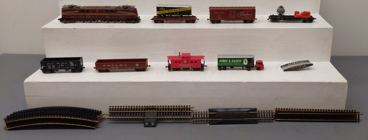 Penn Line 5702 HO Scale Pennsylvania RR GG-1 Electric Freight Train Set EX/Box