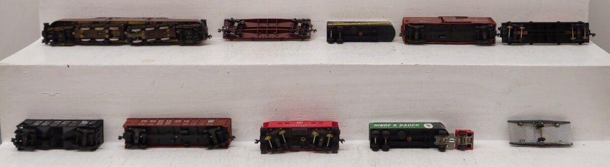 Penn Line 5702 HO Scale Pennsylvania RR GG-1 Electric Freight Train Set EX/Box