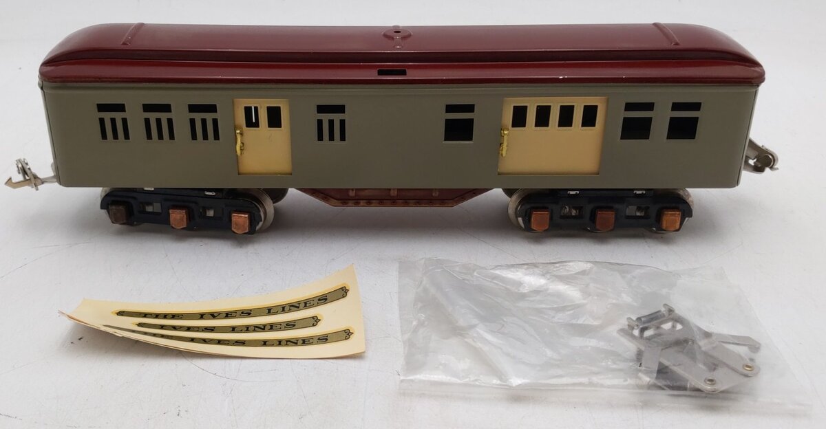 Williams 1696 O Ives Reproduction Tinplate Baggage Car VG