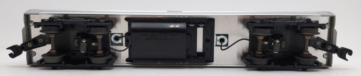 Williams 2883 O Gauge Amtrak 72' Streamlined Diner Car EX/Box