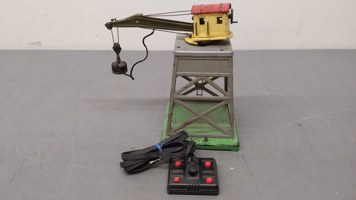 Lionel 165 Vintage O Custom Operating Gantry Crane with Electromagnet