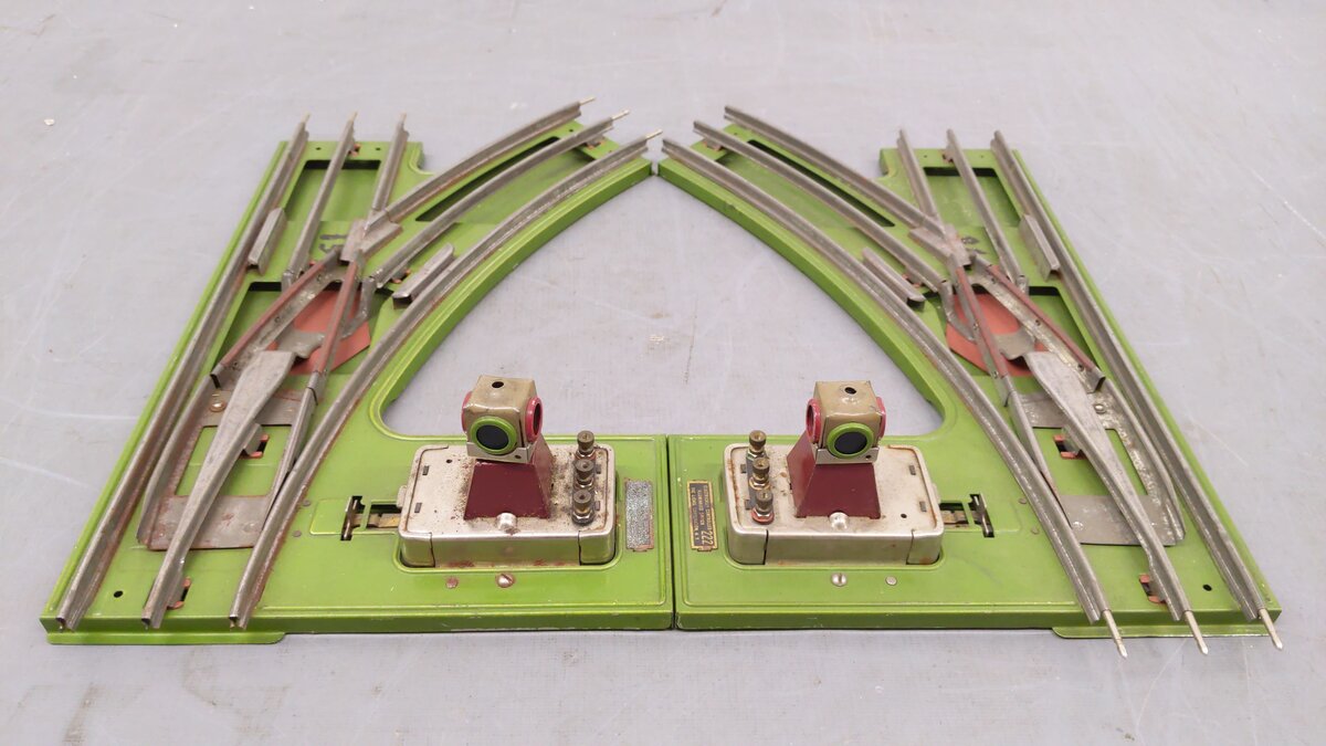 Lionel 222 Vintage Standard Gauge Electric Control Switches (Pair)