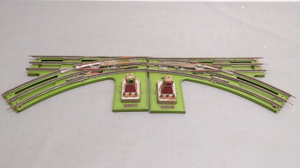 Lionel 223 Vintage Standard Gauge Left-Hand & Right-Hand Remote Switches - Pair VG