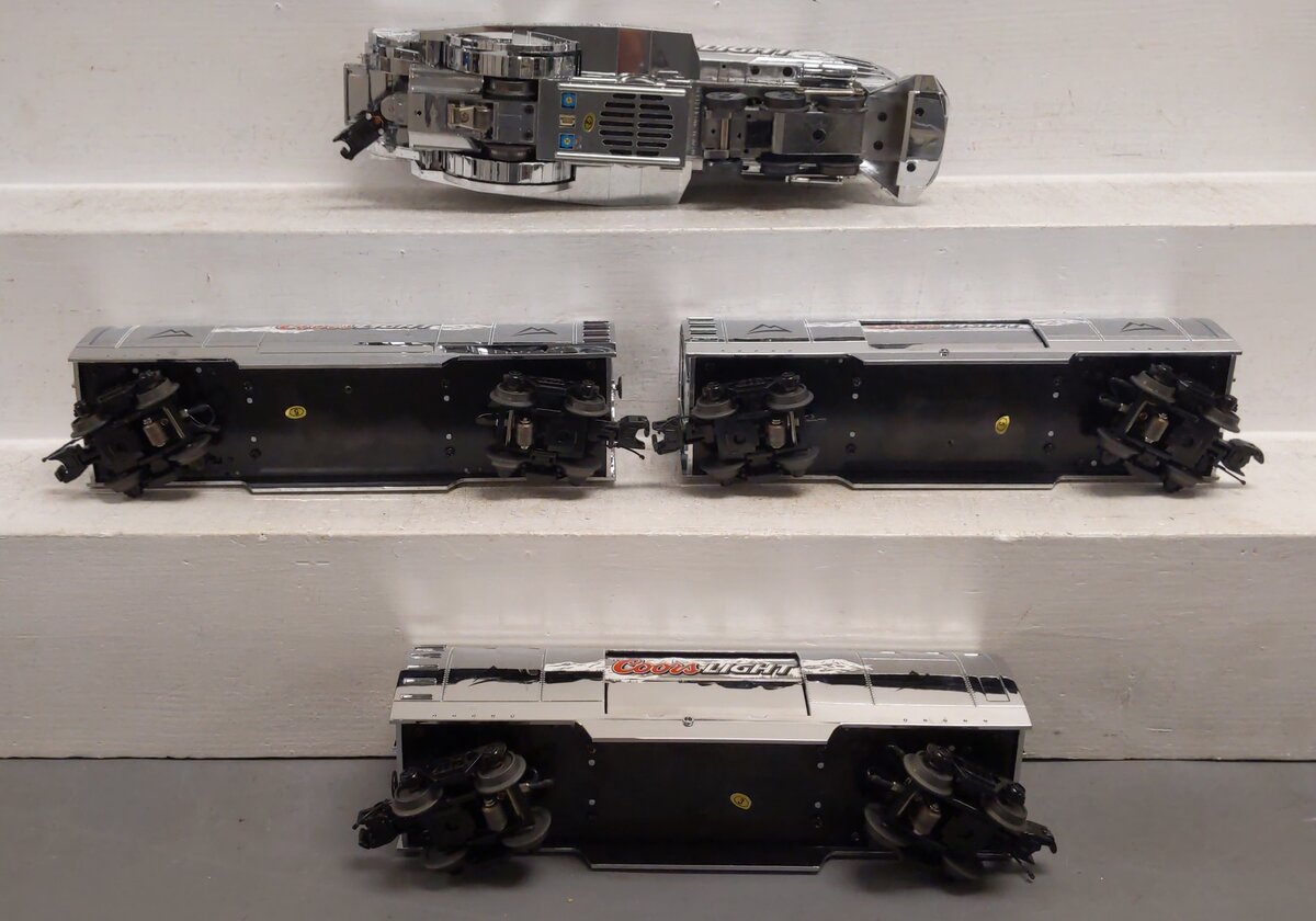 MTH 30-1433-1 O Gauge Coors Light Silver Bullet Steam Freight Train Set with PS2 EX/Box