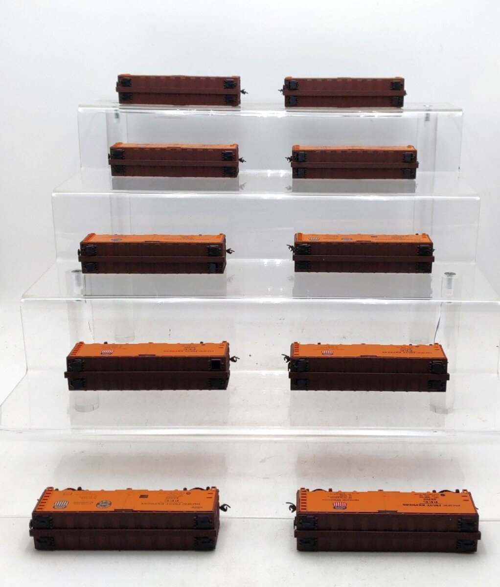 Athearn HO Scale Assorted Union Pacific Freight Cars [10] VG