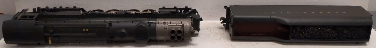 Lionel 6-18010 O PRR 6-8-6 Turbine Steam Locomotive & Tender with RS #6200 EX/Box