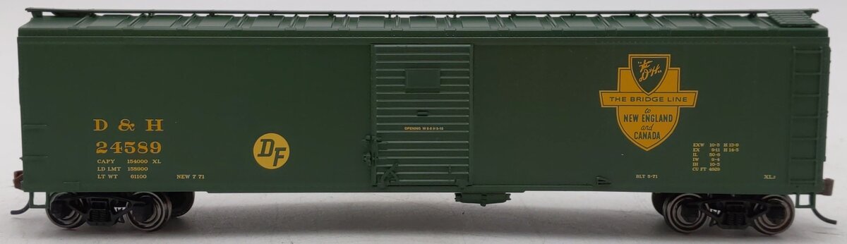 Bowser 41550 HO Delaware and Hudson (ex Reading) 50' Box Car Ready-To-Run #24589