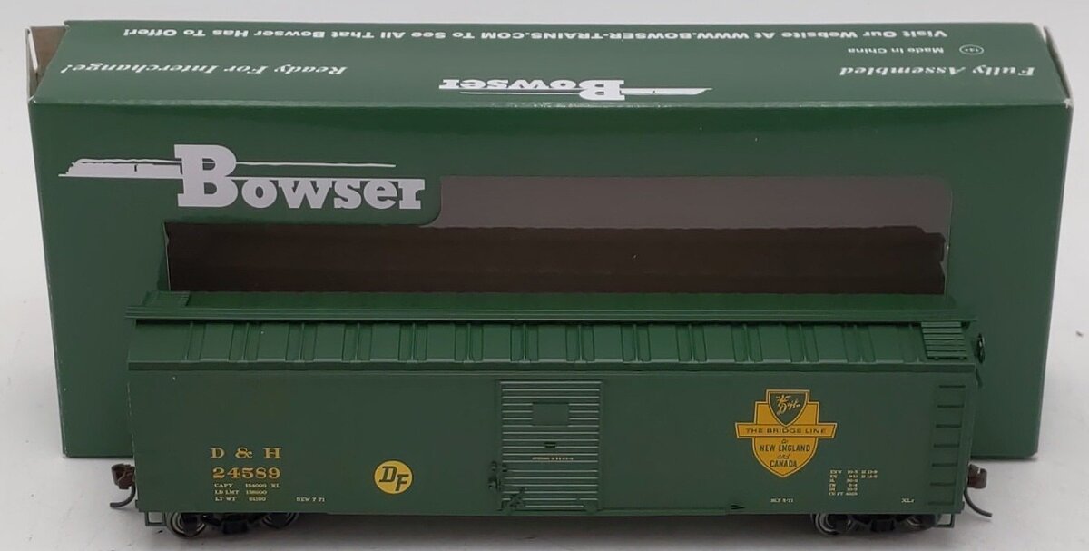 Bowser 41550 HO Delaware and Hudson (ex Reading) 50' Box Car Ready-To-Run #24589