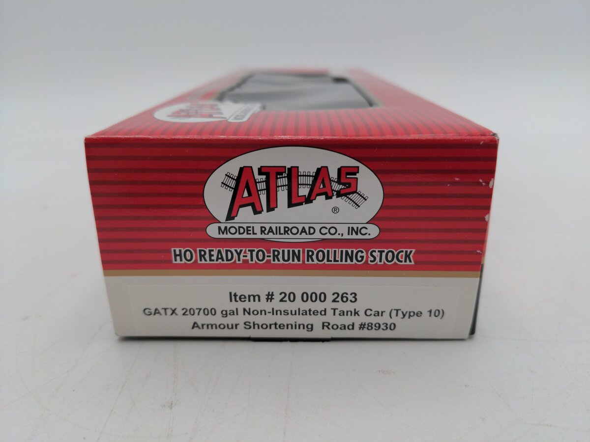 Atlas 20000263 HO Scale GATX Armour 20,700 Gallon Tankcar #8930