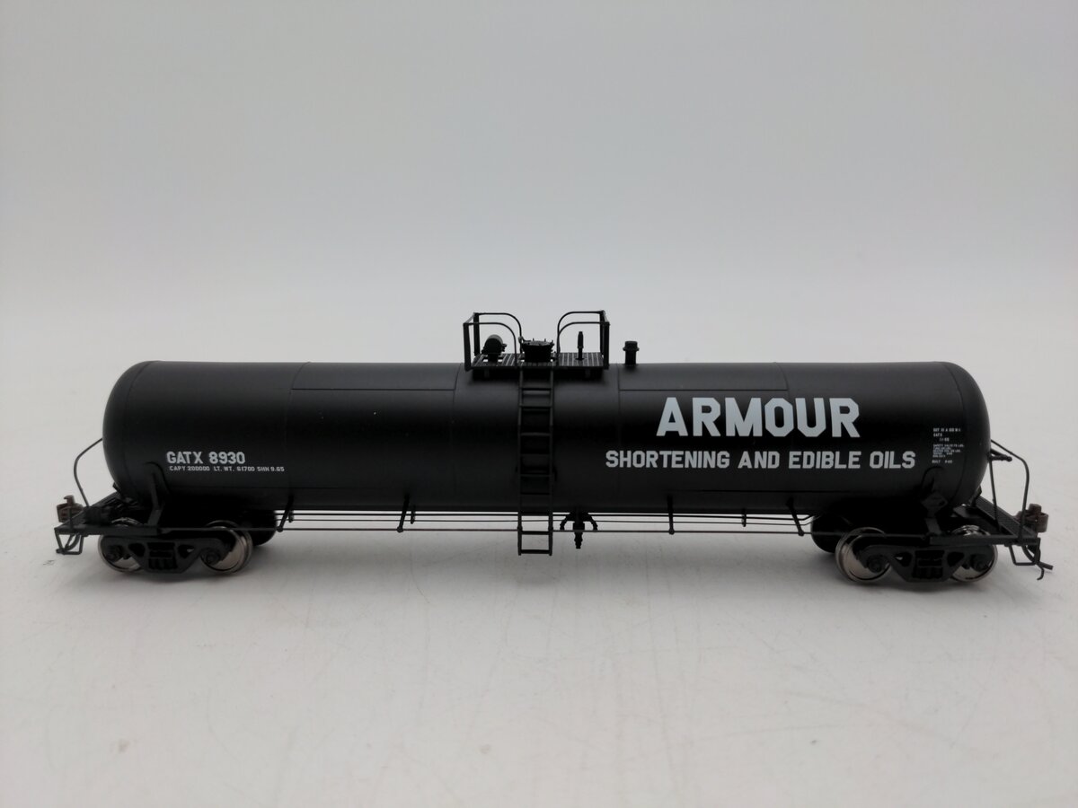 Atlas 20000263 HO Scale GATX Armour 20,700 Gallon Tankcar #8930