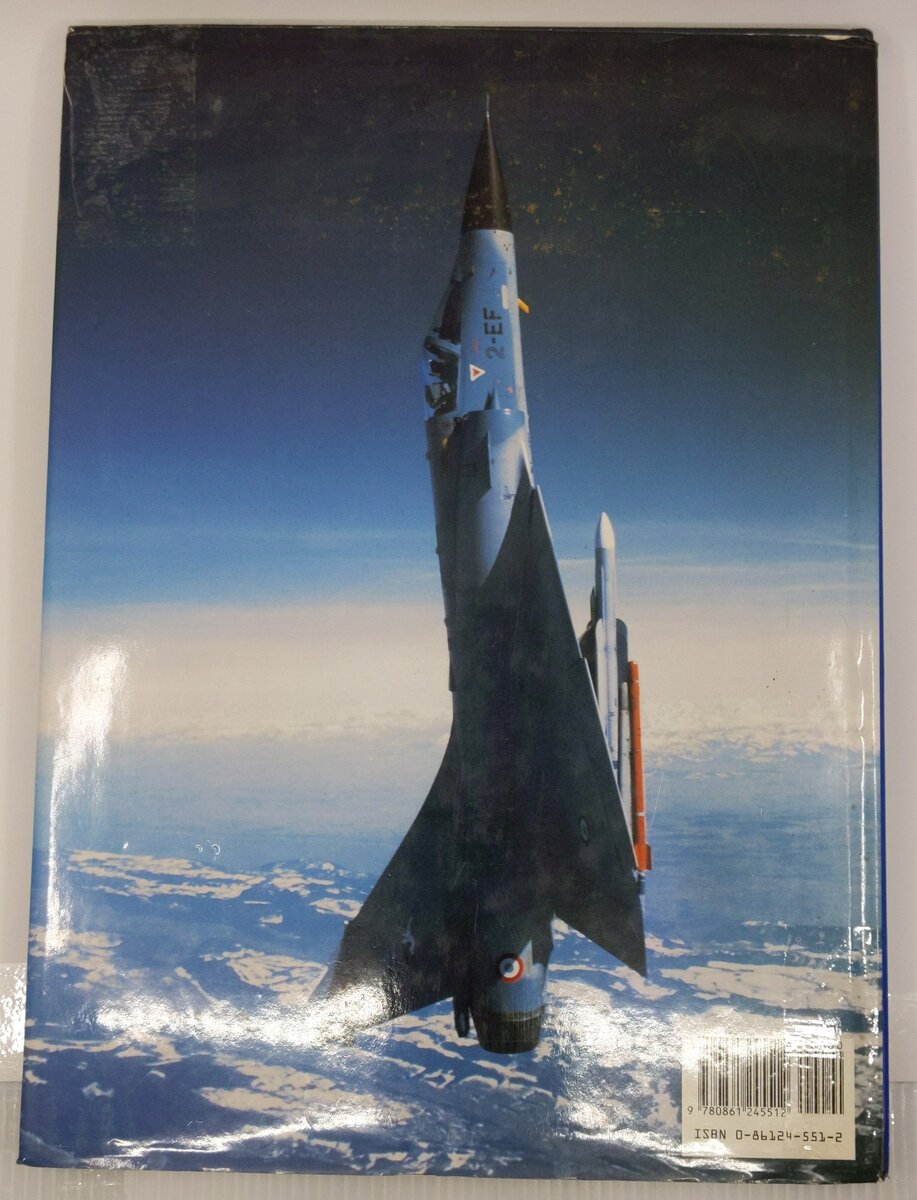 The pictorial history of fighter aircraft Hardcover Book By Bill Yenne VG