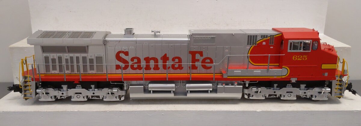 Bachmann 90910 G Santa Fe GE Dash 9 Diesel Locomotive #625