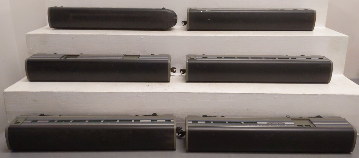 Lionel 6-15326 O Gauge 20th Century Limited Passenger Cars (Set of 6) EX/Box