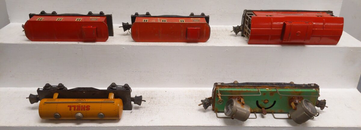 Lionel Vintage O Prewar Freight Cars: 2682, 2817, 2680, 1682, 820 [5] VG
