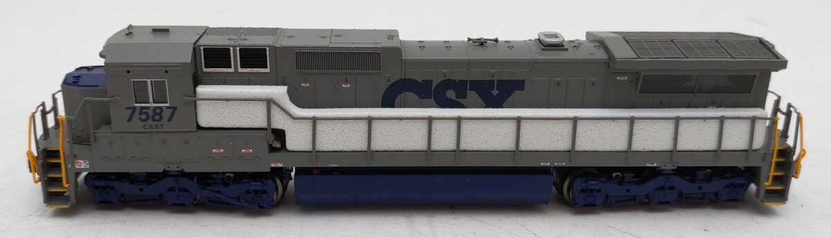Atlas 40002703 N CSX (YG) DASH 8-40C Locomotive #7587 w/DCC VG/Box