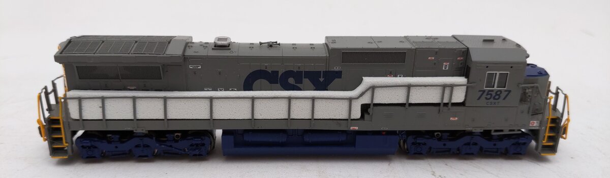 Atlas 40002703 N CSX (YG) DASH 8-40C Locomotive #7587 w/DCC VG/Box