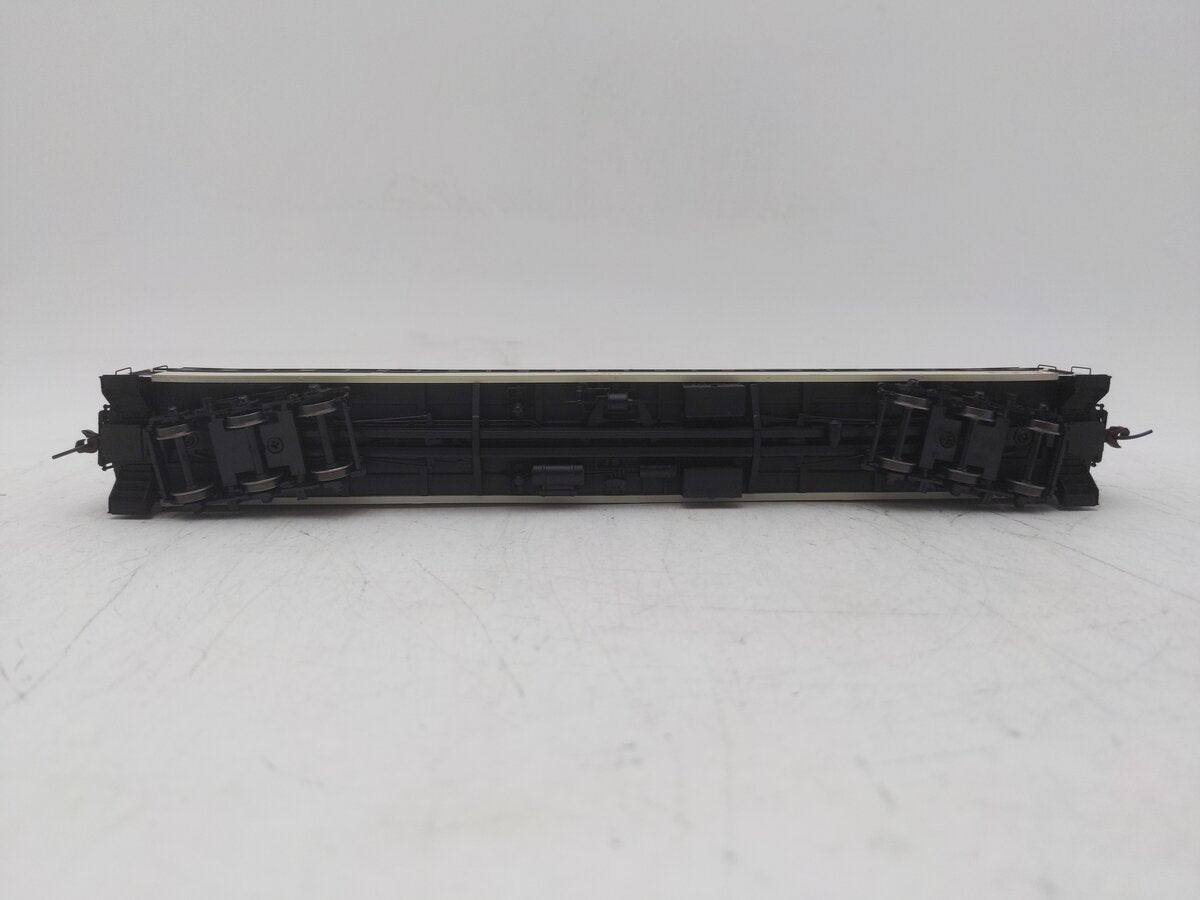 Atlas 20001710 HO Canadian National Heavyweight Coach