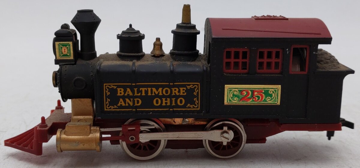 Life Like 433-8300 HO Scale Baltimore & Ohio Locomotive #25 EX