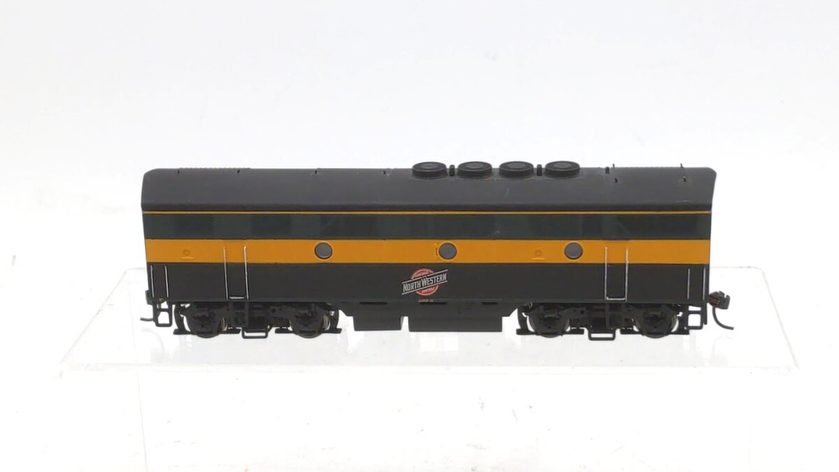 Proto 1000 HO Scale Chicago & North Western F3B Diesel Locomotive #4057B w/DCC EX