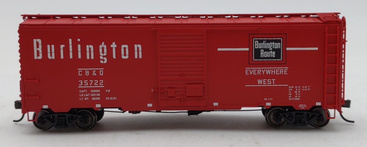 Atlas 20001387 HO Burlington 40' Postwar Boxcar w/ 6' Door #35722