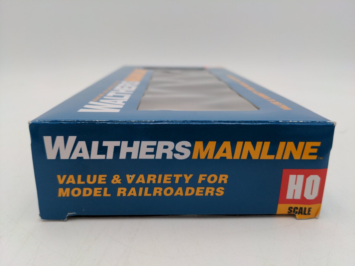 Walthers 910-1924 HO Boston & Maine 50' Evans Smooth-Side Boxcar #915