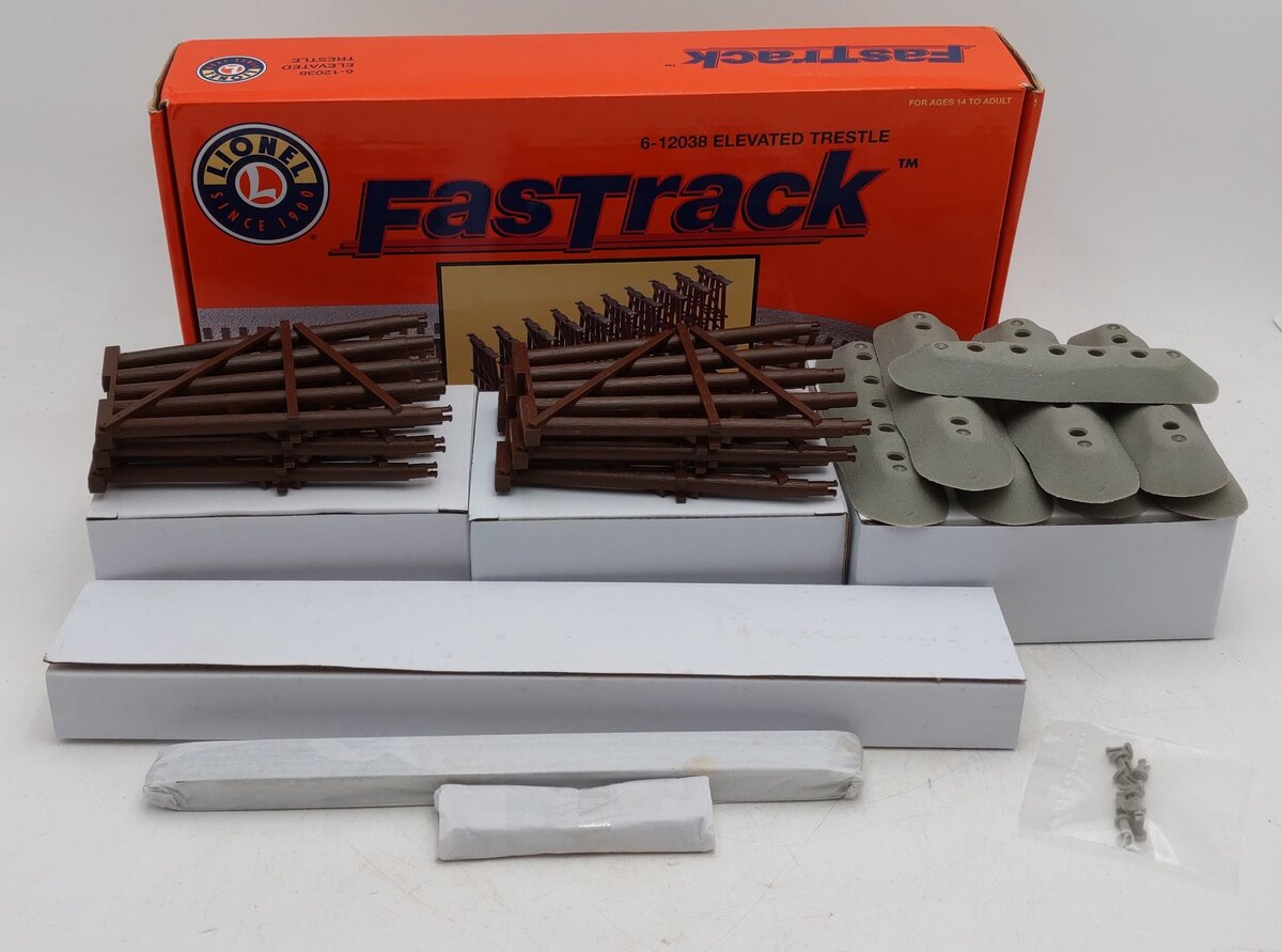 Lionel 6-12038 O FasTrack Elevated Trestle Set EX/Box