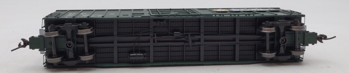 Atlas 20002673 HO British Columbia Railway NSC 50' Plug Door Box Car # 851011