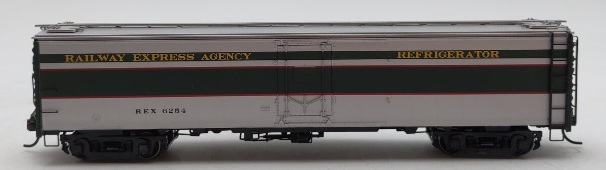 Atlas 20001962 HO Railway Express Agency ACF Steel Express Reefer #6254