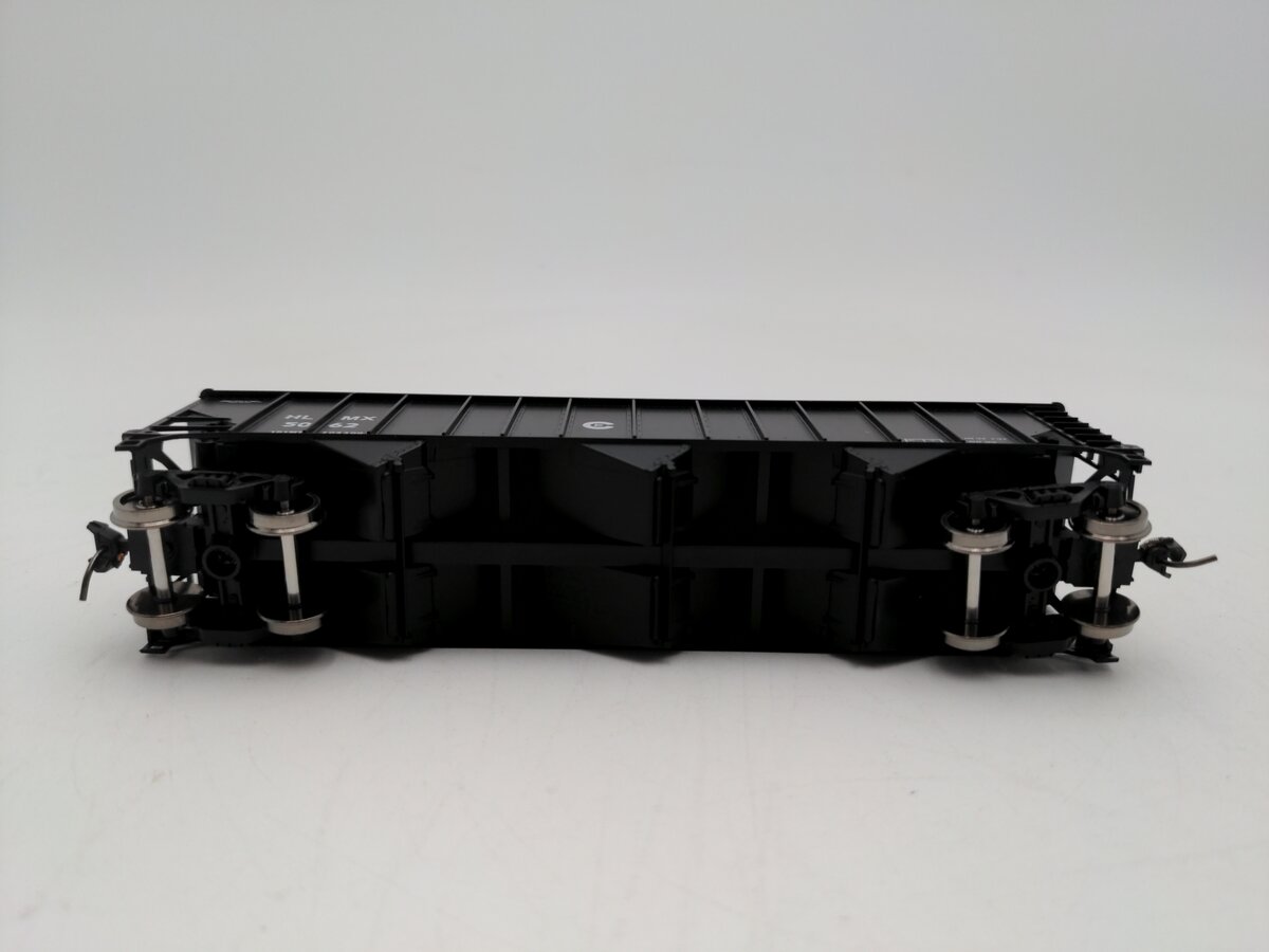 Bowser 43201 HO HLMX Executive Line 100-Ton 3-Bay Hopper Ready to Run #5062