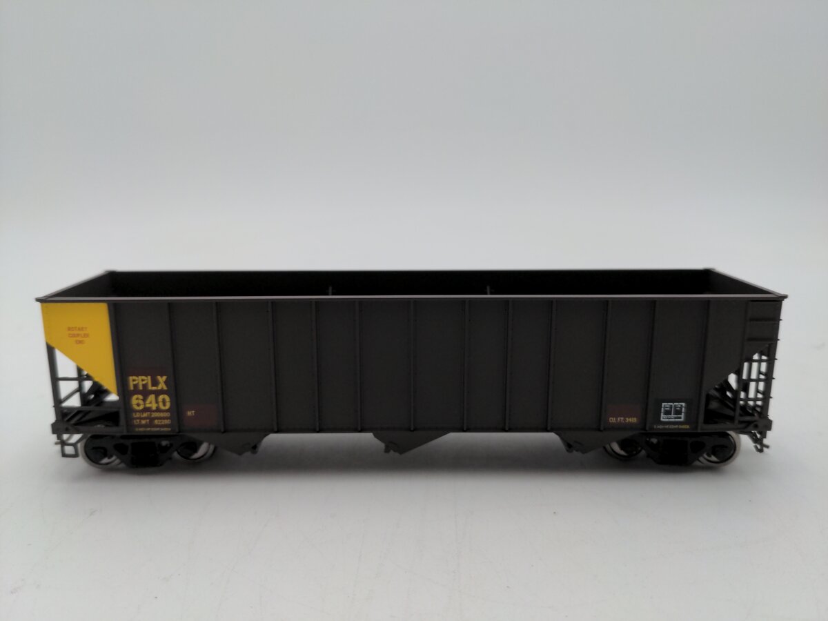 Bowser 43224 HO PPLX Executive Line 100-Ton 3-Bay Hopper Ready to Run #640