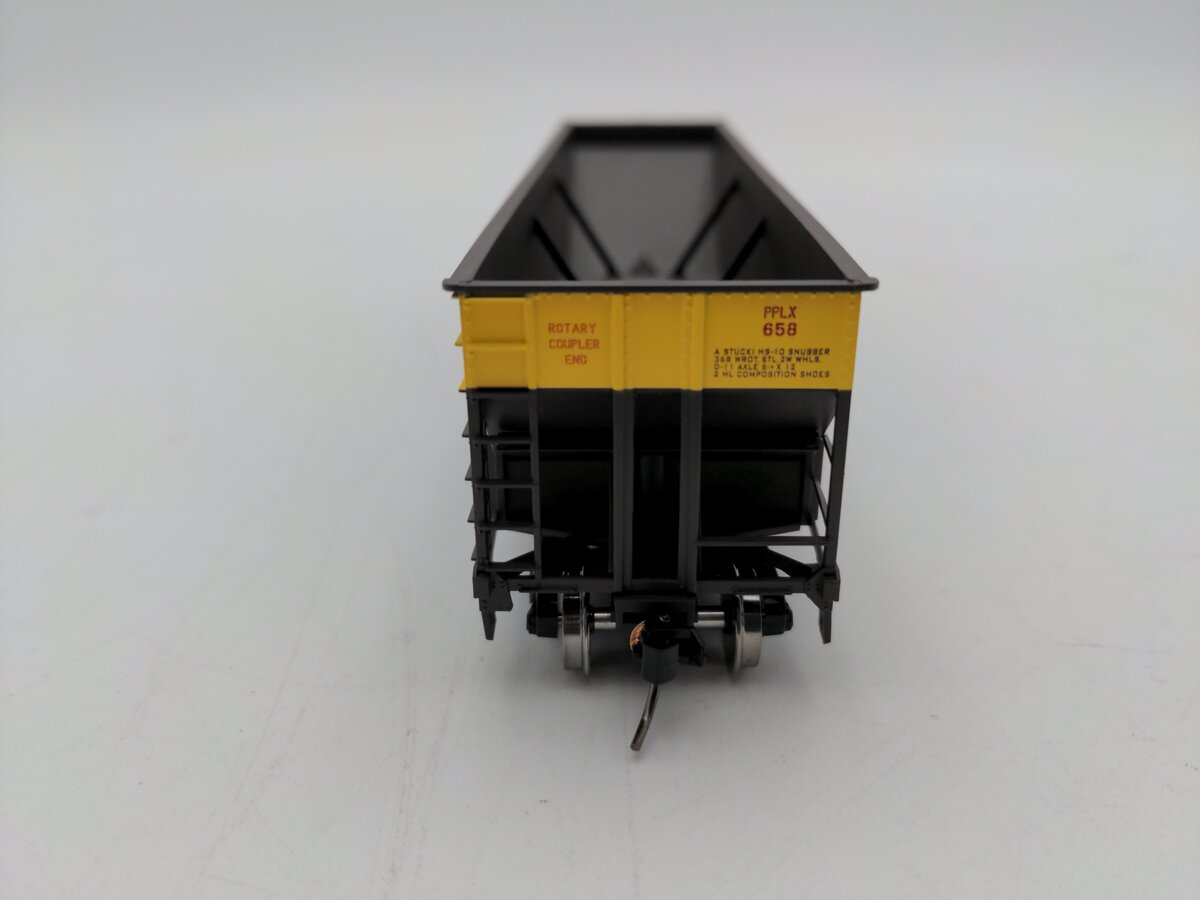 Bowser 43226 HO PPLX Executive Line 100-Ton 3-Bay Hopper Ready to Run #658