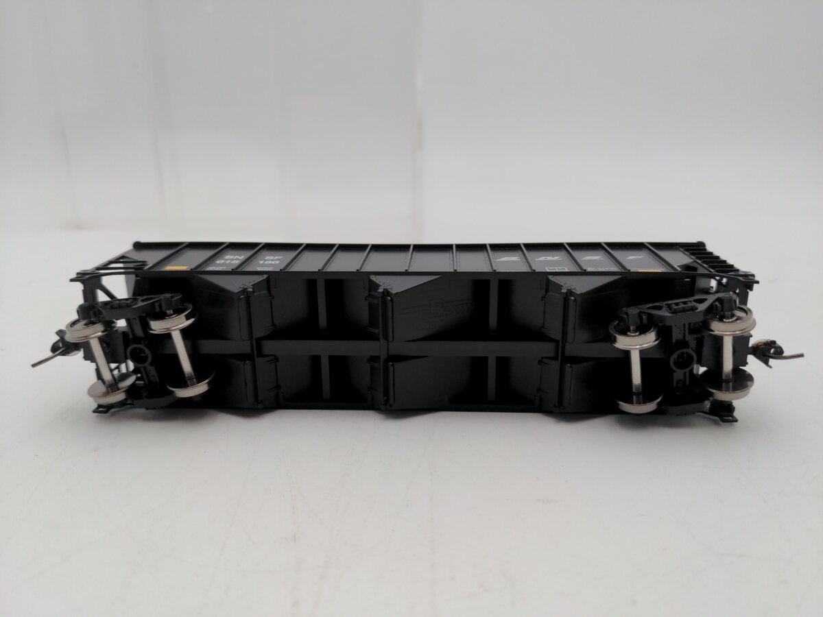 Bowser 43181 HO BNSF Railway Executive Line 100-Ton 3-Bay Hopper RTR #615186