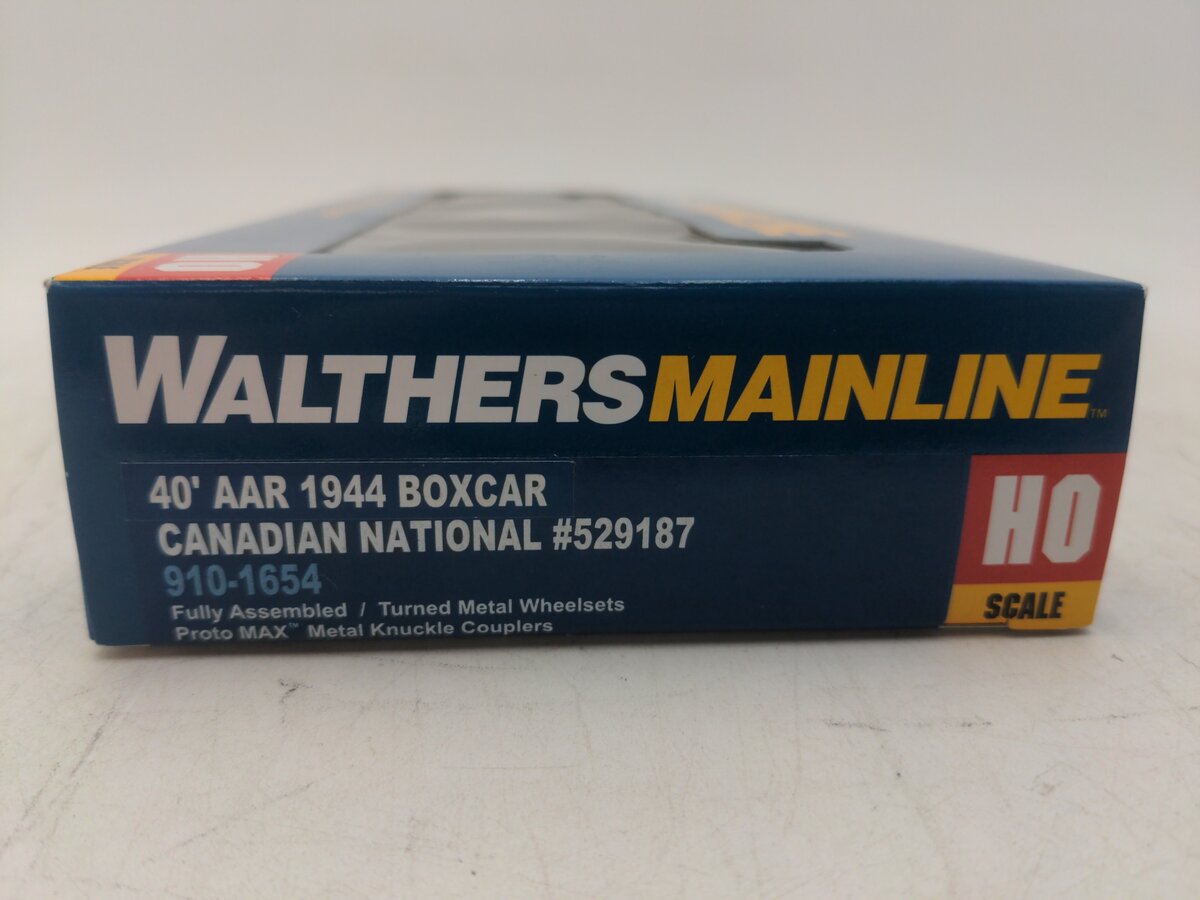 Walthers 910-1654 HO Canadian National 40' AAR 1944 Boxcar RTR #529187