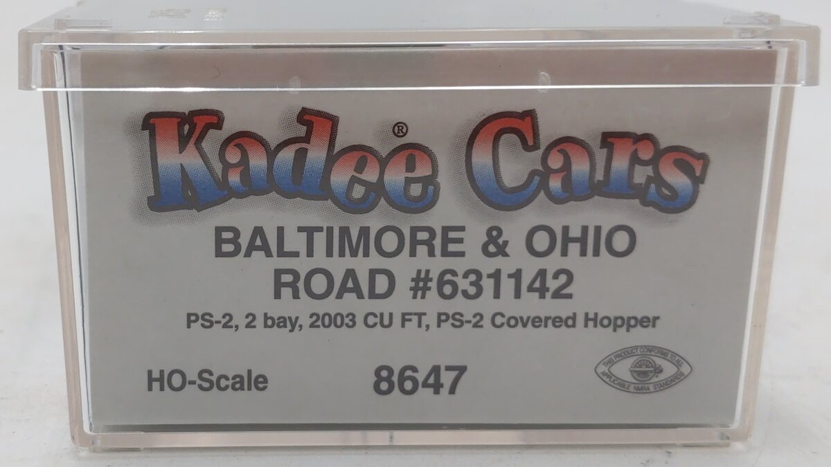 Kadee 8647 HO Baltimore & Ohio PS-2 2-Bay Covered Hopper #631142