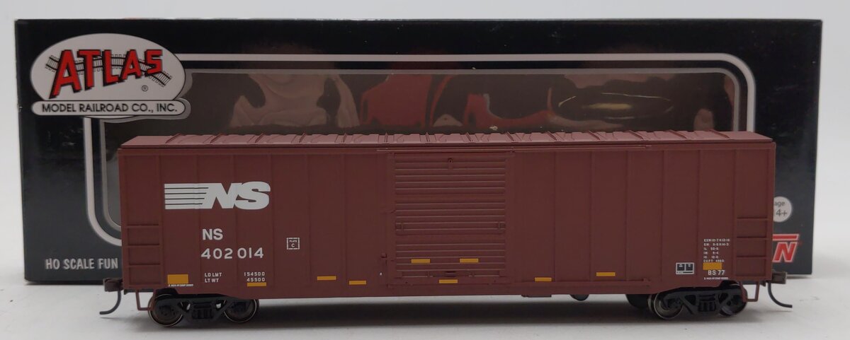 Atlas 20002578 HO Scale Norfolk Southern Trainman 50'6