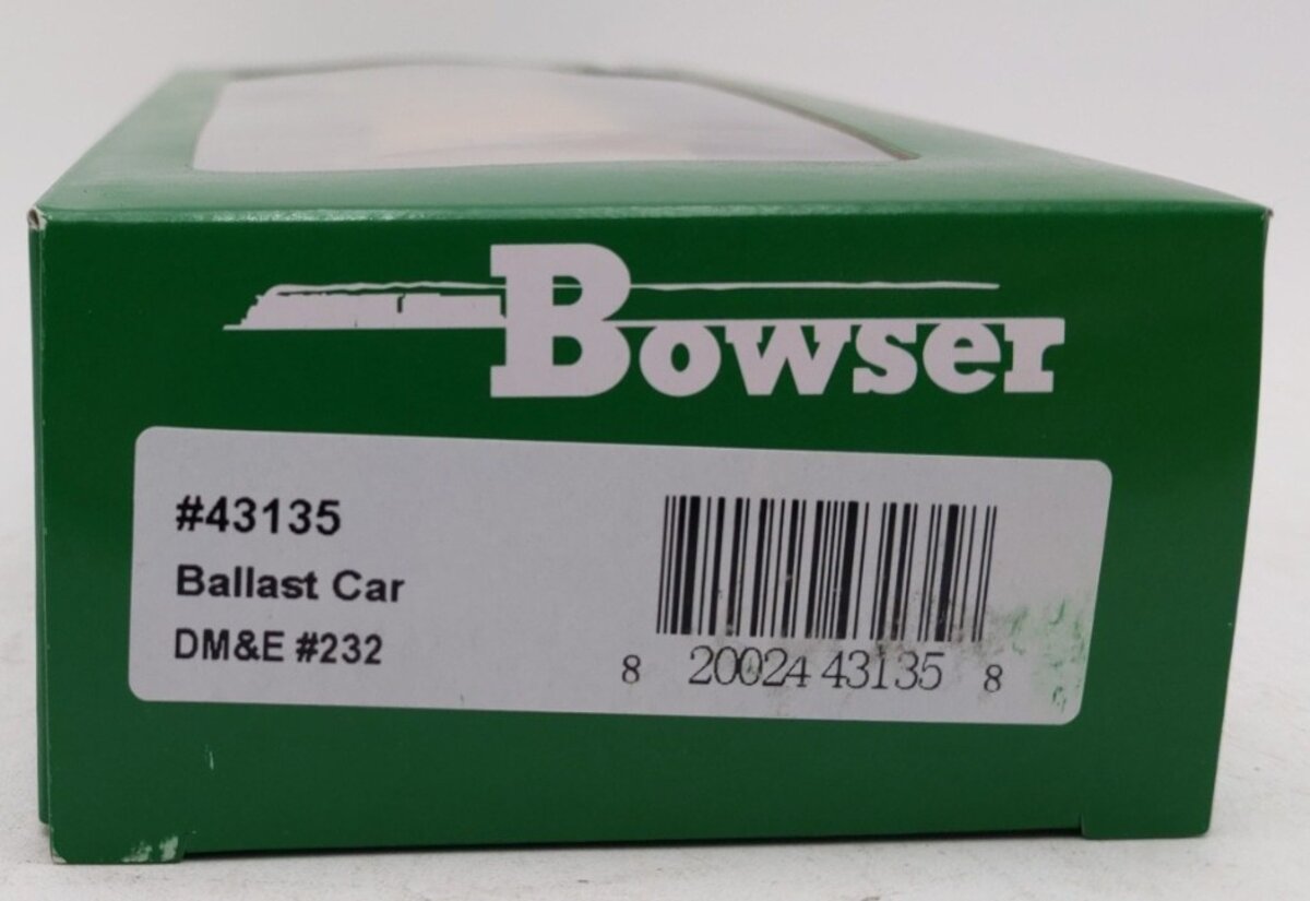 Bowser 43135 HO Dakota Minnesota & Eastern RTR 70-Ton 2-Bay Ballast Hopper #232