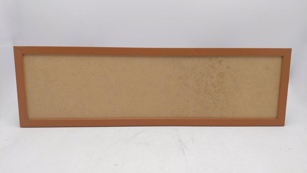 Walthers CC1000 19-1.2" Wooden Display Case MT/Box