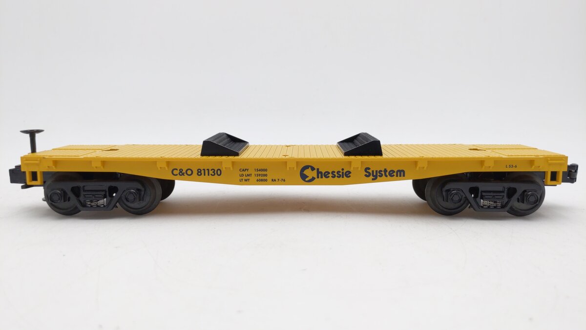 MTH 33-7603 O Gauge Chessie Flatcar w/ Corvette #81130 EX/Box