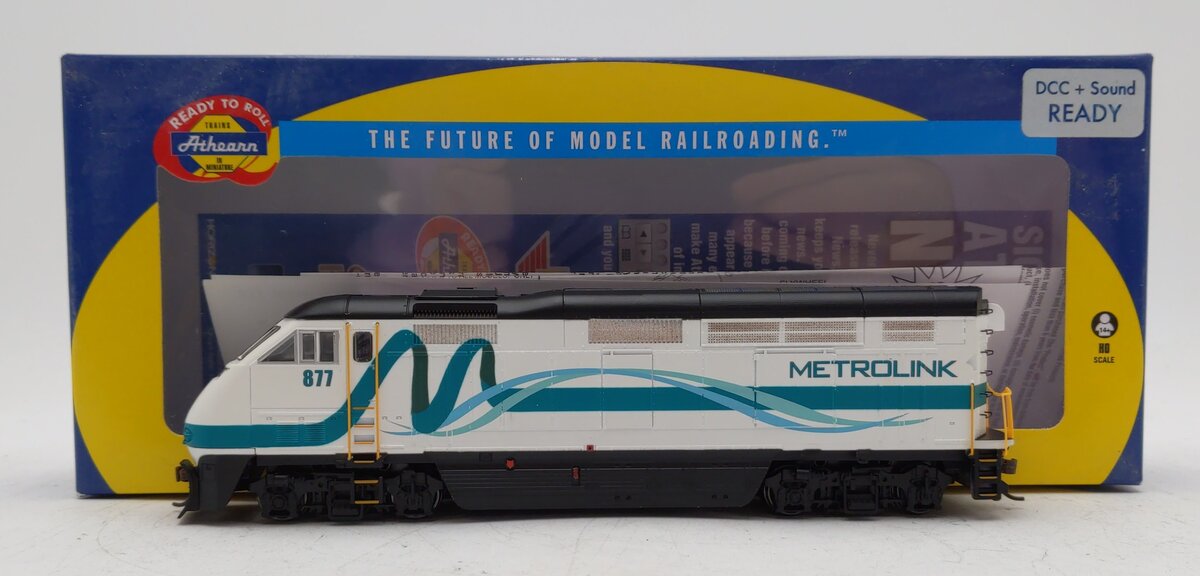 Athearn 94881 HO Metrolink F59PHI Diesel Locomotive Ready-to-Run #877