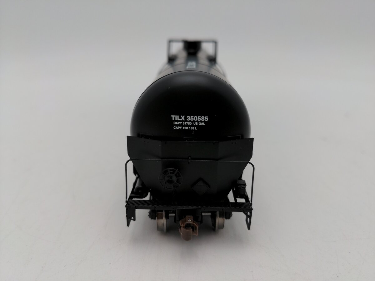 Scale Trains SXT10022 HO TILX Trinity Rail 31,000 Crude Oil Tank Car #350585